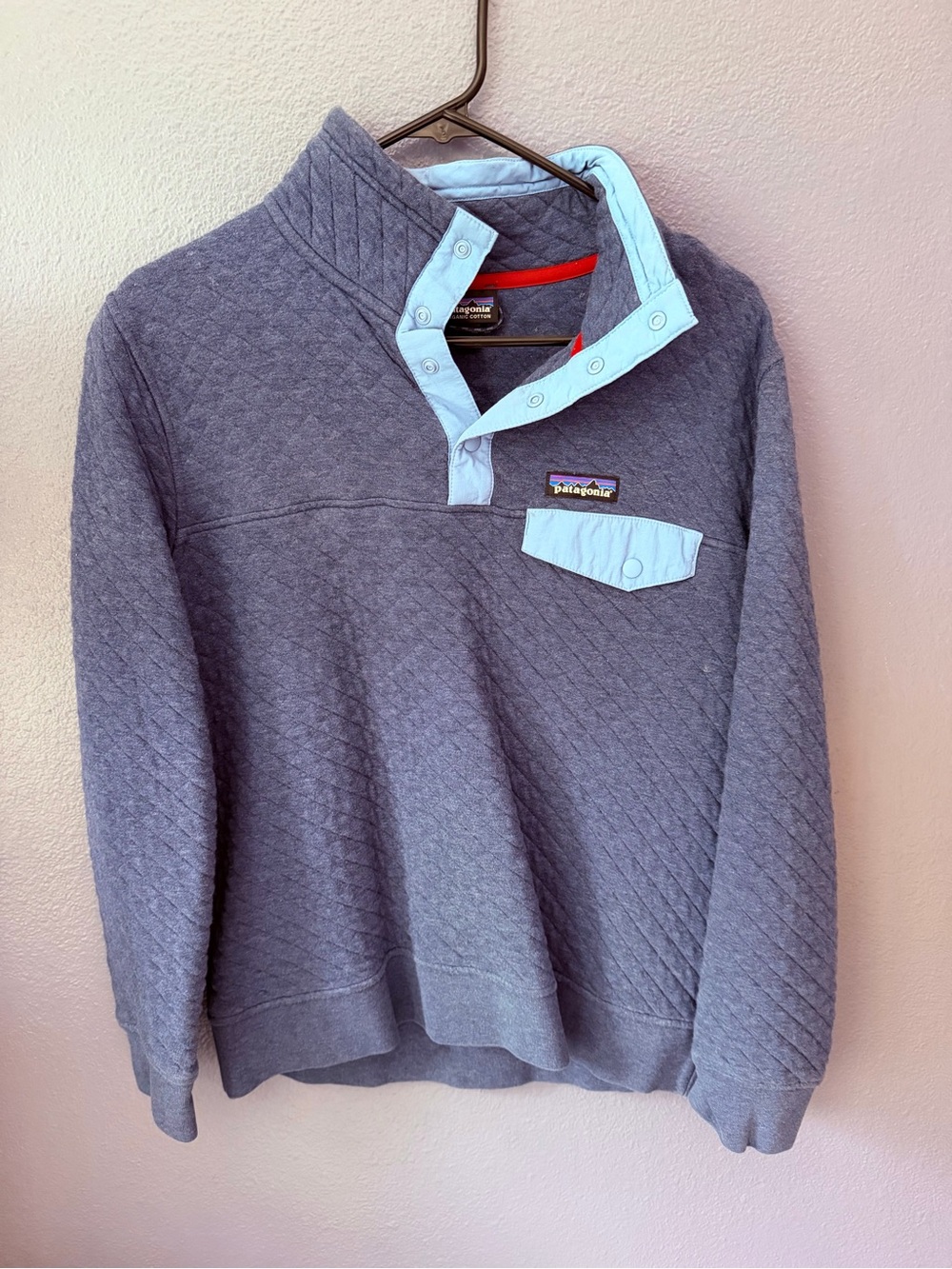 Patagonia organic cotton quilted pullover size ladies M